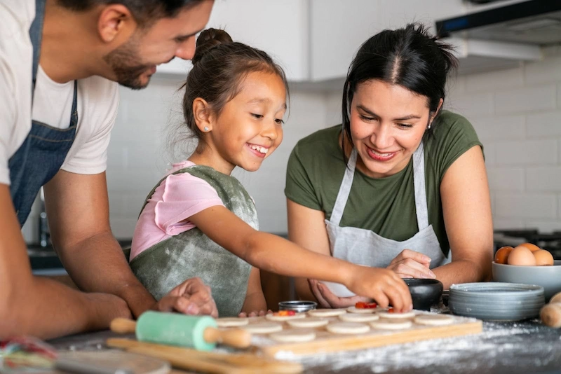family baking cookies to demonstrate proportional relationships